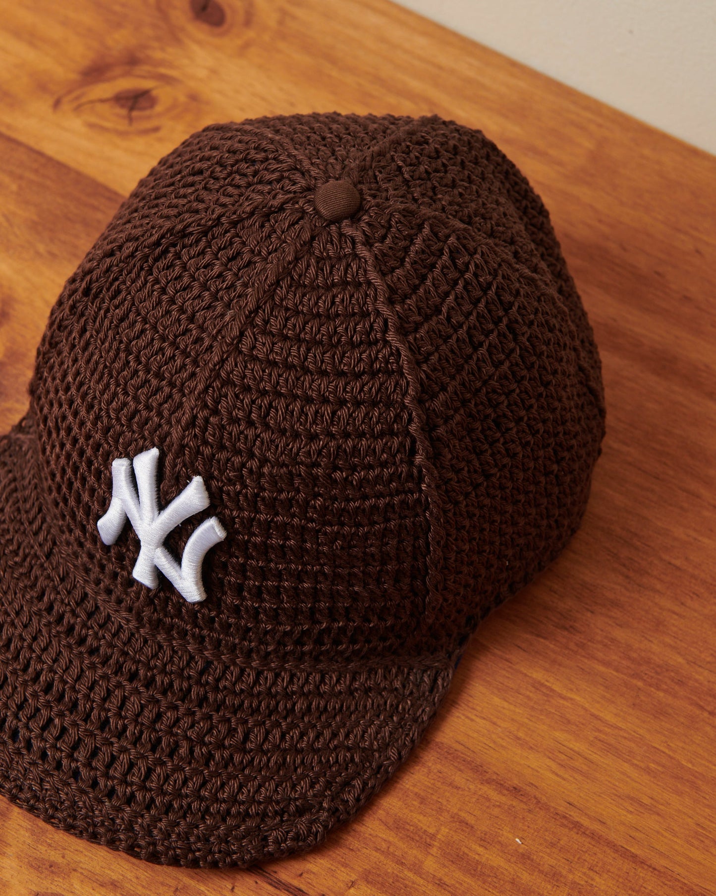 Yankees Crochet - Brown